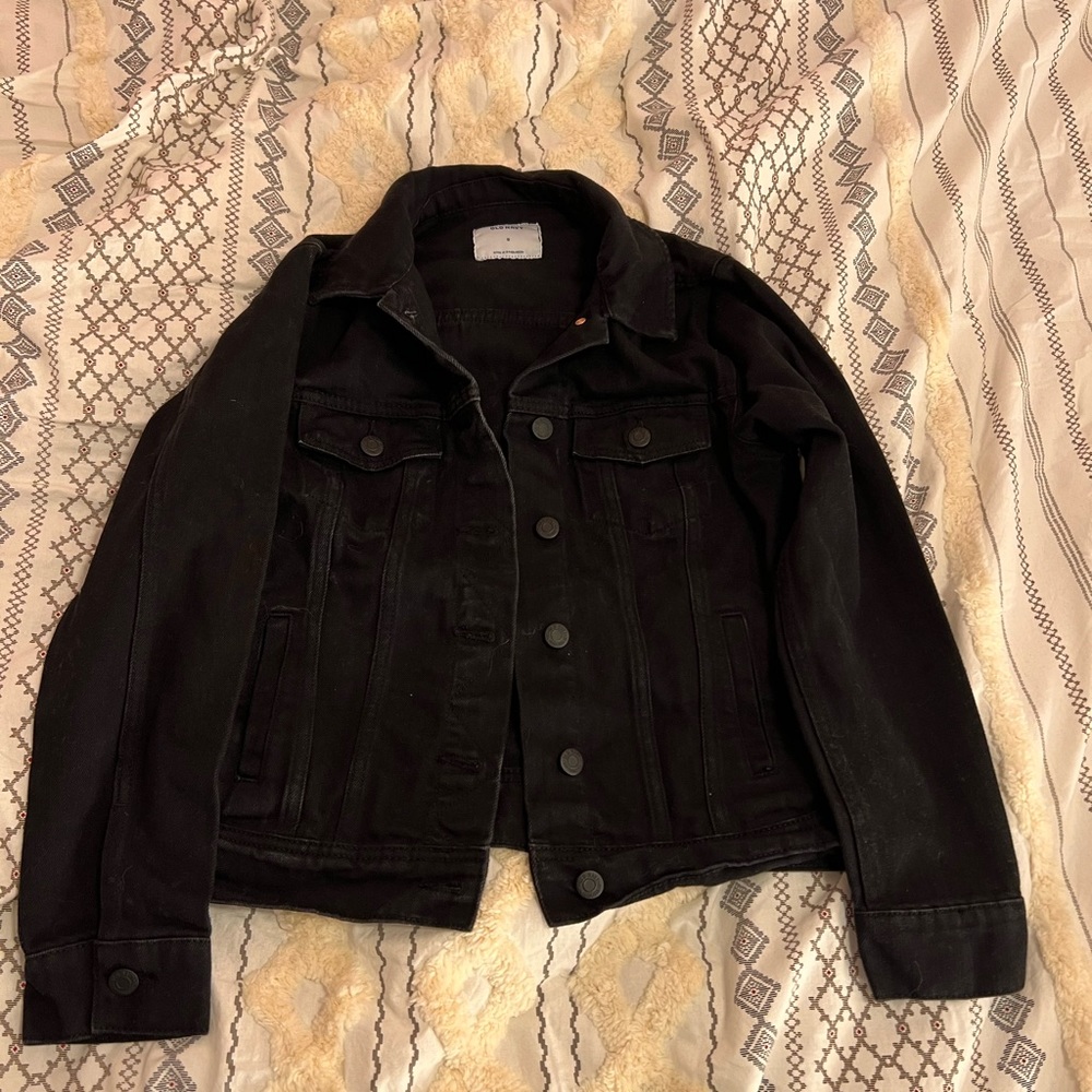 Old navy BLACK JEAN JACKET SIZE SMALL